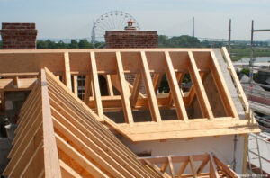 rénovation de toiture charpente avec poutres en I